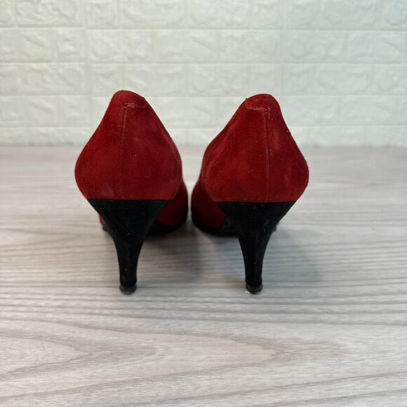 Anne Klein Suede Pumps WMNS 7 Red & Black Two-Tone Heels with Gold Button Detail - Picture 3 of 10